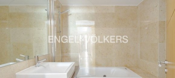 2 bedrooms Apartment in Lisbon, Portugal No. 12166 17