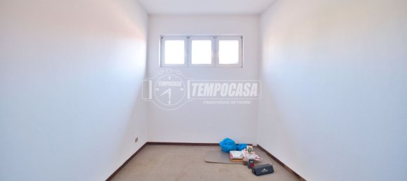 5 rooms House in Novara, Italy No. 305126 17