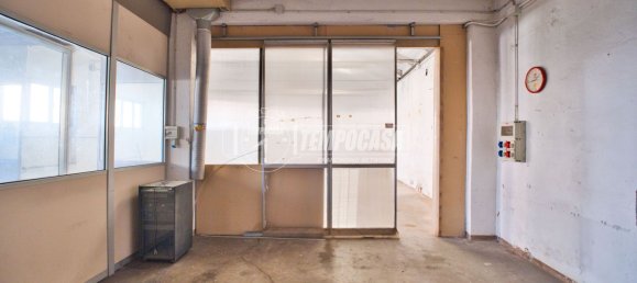 5 rooms House in Novara, Italy No. 305126 3