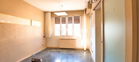 5 rooms House in Novara, Italy No. 305126 23