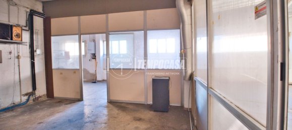 5 rooms House in Novara, Italy No. 305126 41