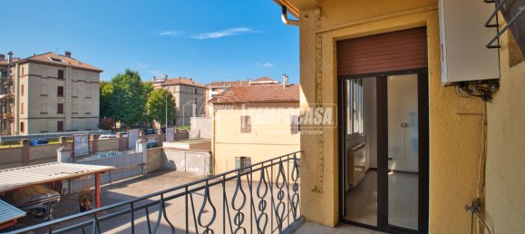 5 rooms House in Novara, Italy No. 305126 11