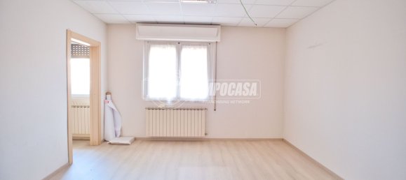 5 rooms House in Novara, Italy No. 305126 15
