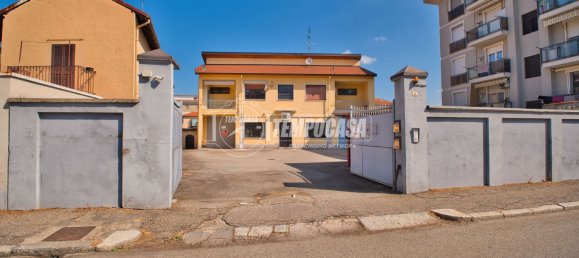 5 rooms House in Novara, Italy No. 305126 8