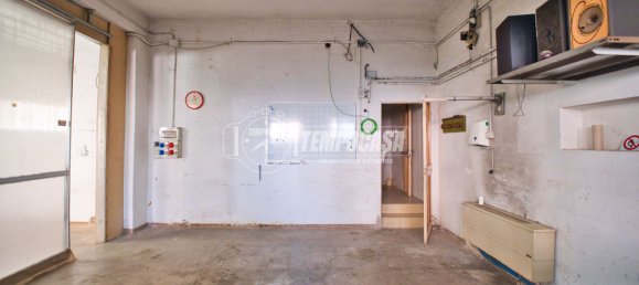 5 rooms House in Novara, Italy No. 305126 38