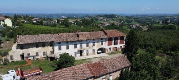 20-Zimmer Haus in Costigliole d'Asti, Italy, Nr. 146820 20