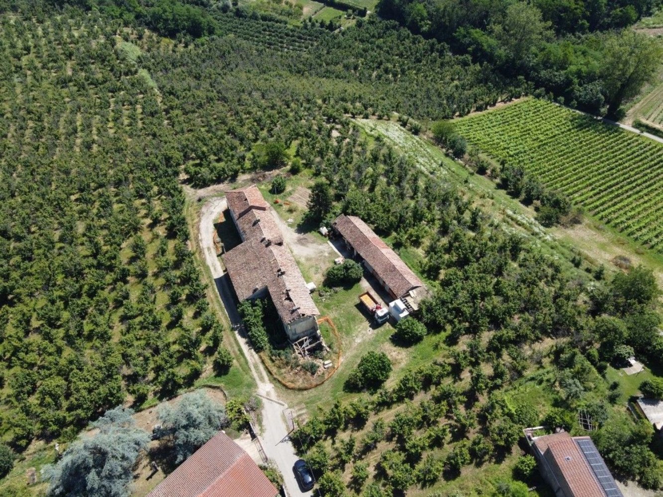 20-Zimmer Haus in Costigliole d'Asti, Italy, Nr. 146820