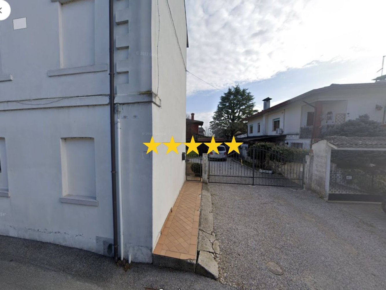 4 bedrooms Apartment in Pordenone, Italy No. 401478