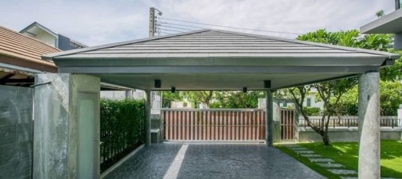 5 bedrooms Villa in Bangkok, Thailand No. 2055 2