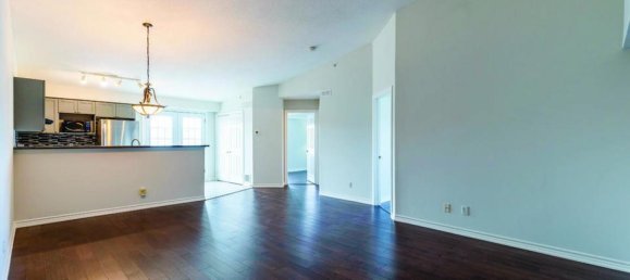 شقة 2 غرف نوم في Burlington, Canada رقم 847 6