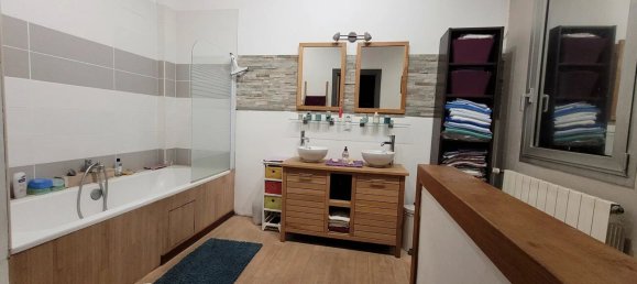 Moradia em banda de 9 divisões em Villers-Cotterets, France N.º 93379 6