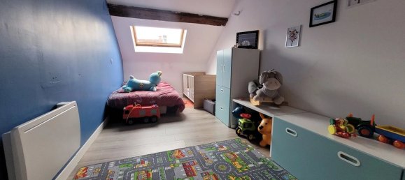 Moradia em banda de 9 divisões em Villers-Cotterets, France N.º 93379 8