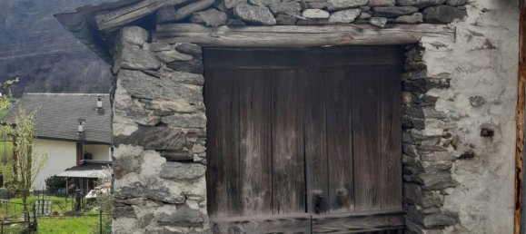 4 rooms House in Locana, Italy No. 79417 5