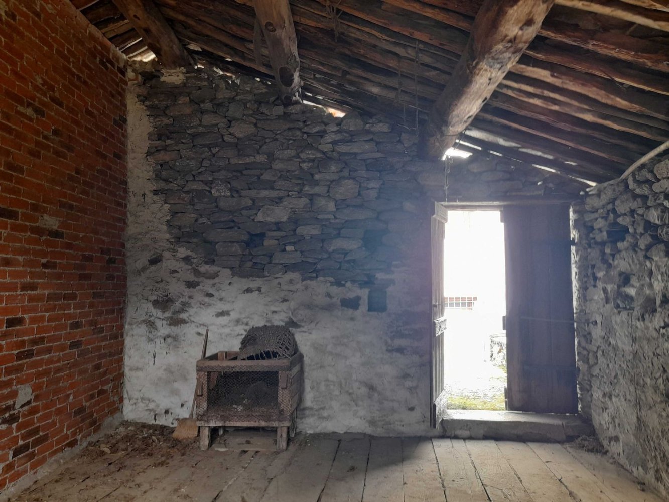 4 rooms House in Locana, Italy No. 79417