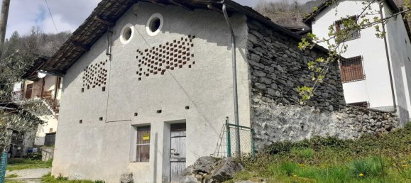 4 rooms House in Locana, Italy No. 79417 14