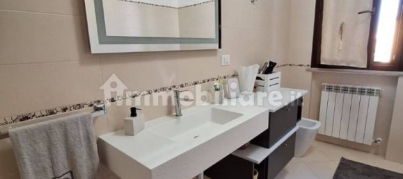 3 bedrooms Apartment in Chiaravalle, Italy No. 374202 18