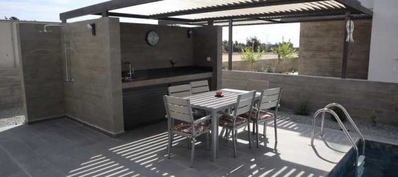 3 bedrooms Villa in Geroskípou, Cyprus No. 18120 9