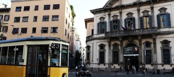 2 rooms Apartment in Milan, Italy No. 338143 2