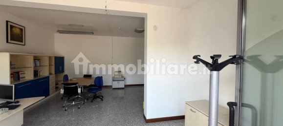 1-Zimmer Gewerbliche Immobilie in Fossò, Italy, Nr. 360365 3