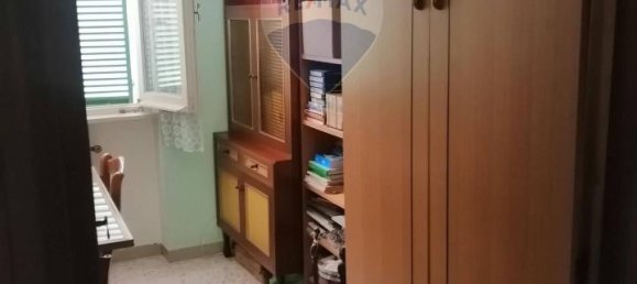 Дом с 4 комнатами в Фолиньо, Италия № 146284 21