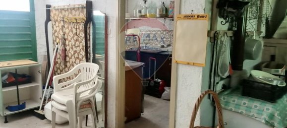 Дом с 4 комнатами в Фолиньо, Италия № 146284 26