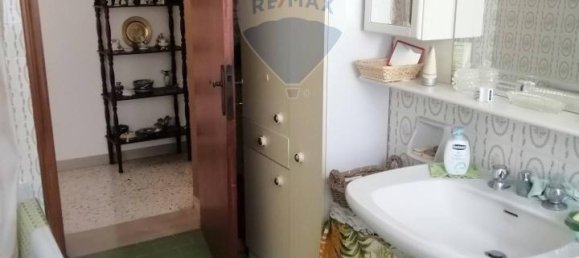 Дом с 4 комнатами в Фолиньо, Италия № 146284 23