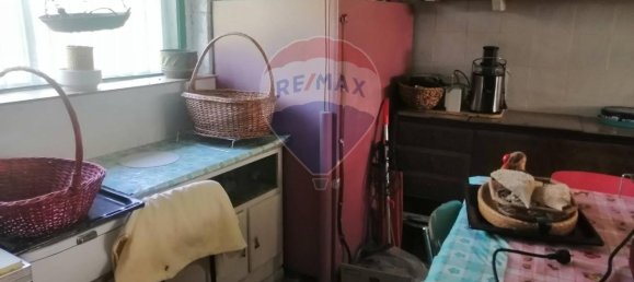 Дом с 4 комнатами в Фолиньо, Италия № 146284 28