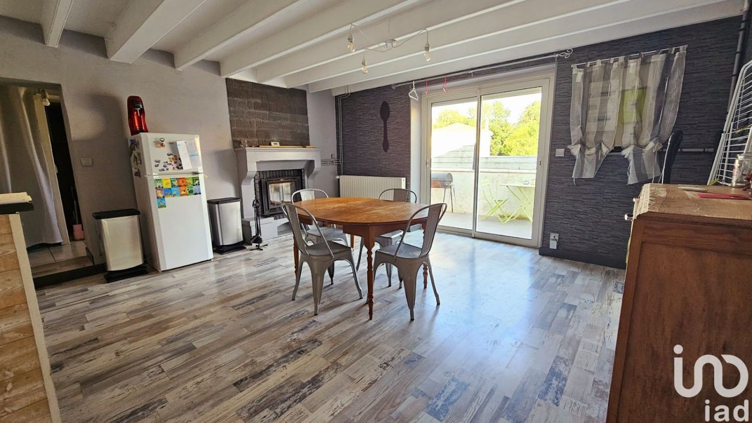 Casa T2 em Chantonnay, France N.º 110184