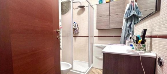 3 bedrooms Apartment in Rome, Italy No. 375930 19