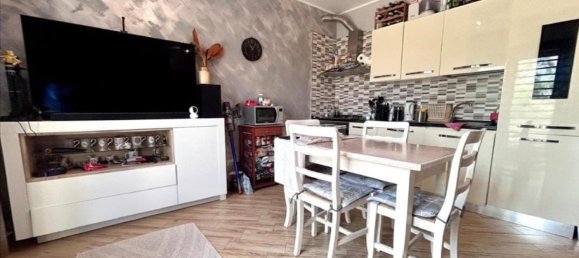 3 bedrooms Apartment in Rome, Italy No. 375930 18