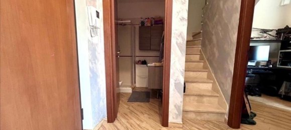 3 bedrooms Apartment in Rome, Italy No. 375930 30