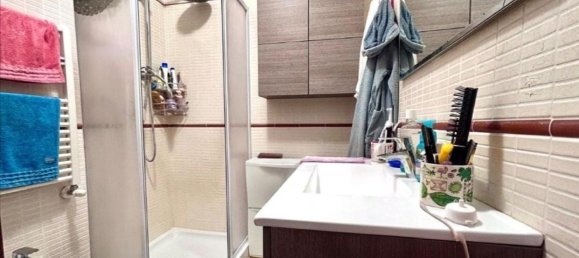 3 bedrooms Apartment in Rome, Italy No. 375930 25