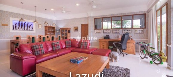 4 bedrooms Cafe / restaurant in Pattaya, Thailand No. 16160 3