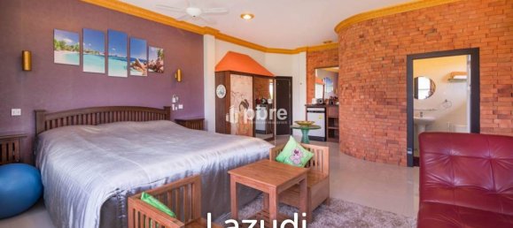 4 bedrooms Cafe / restaurant in Pattaya, Thailand No. 16160 10