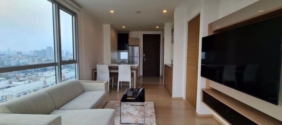 Apartamento com 1 quarto em condomínio em Khlong Toei, Thailand N.º 4620 8