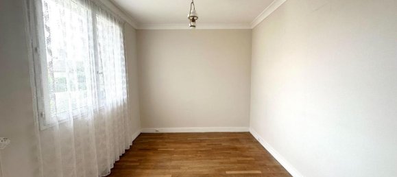 3 bedrooms House in Champigny-sur-Marne, France No. 180753 6