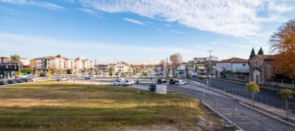 Квартира с 2 спальнями в Местрино, Италия № 89424 4