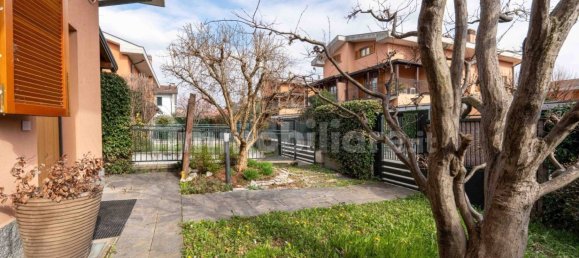 3 chambres Villa à San Vittore Olona, Italy No. 327599 5