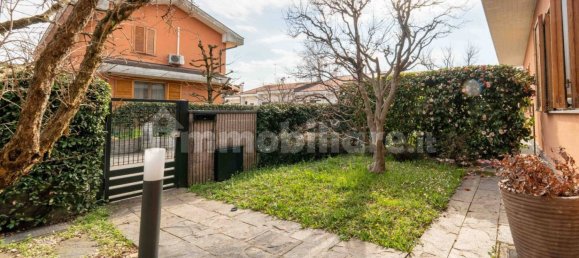 3 chambres Villa à San Vittore Olona, Italy No. 327599 4