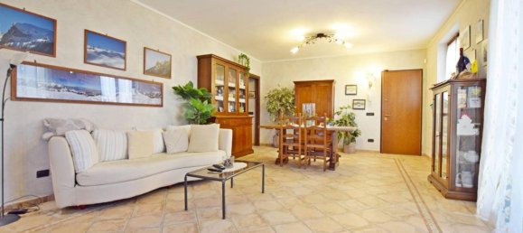 5 rooms Apartment in Roccaforte Mondovì, Italy No. 37737 2