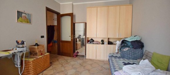 5 rooms Apartment in Roccaforte Mondovì, Italy No. 37737 12