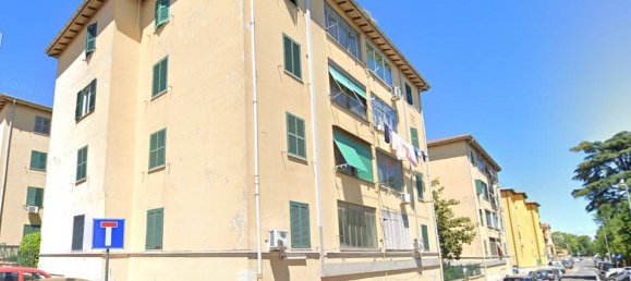 2 bedrooms Apartment in Milan, Italy No. 247678 4