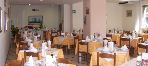 بناية في Chianciano Terme, Italy 1500متر مربع رقم 113747 3