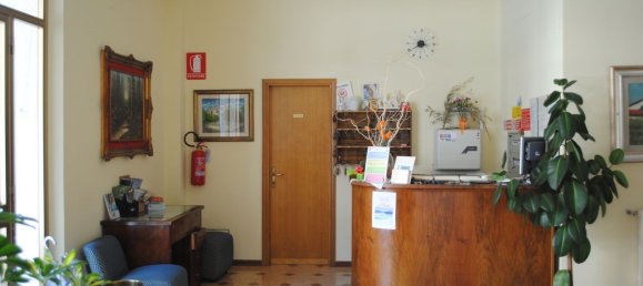 بناية في Chianciano Terme, Italy 1500متر مربع رقم 113747 10