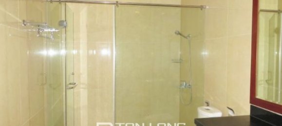 4 bedrooms Villa in Long Bien, Vietnam No. 3169 6