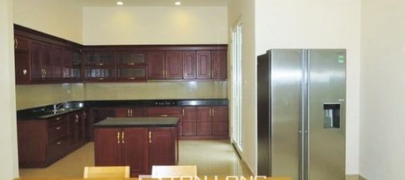 4 bedrooms Villa in Long Bien, Vietnam No. 3169 4