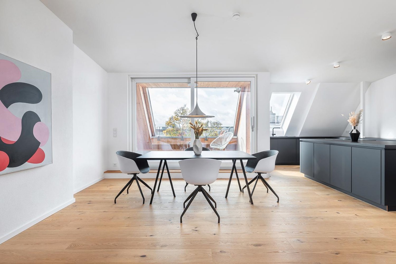 Квартира с 3 спальнями в Веддинг, Германия № 30725