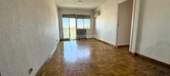 3 Schlafzimmer Wohnung in Mostoles, Spain, Nr. 142271 5