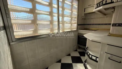 3 Schlafzimmer Wohnung in Mostoles, Spain, Nr. 142271