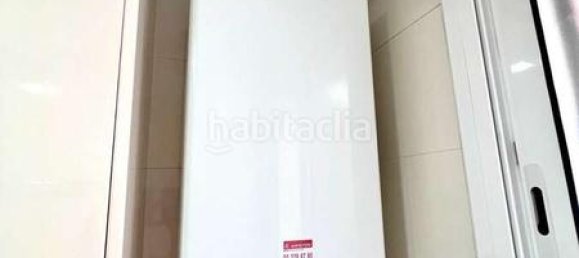 2 bedrooms Penthouse in Sants-Montjuic, Spain No. 49922 17